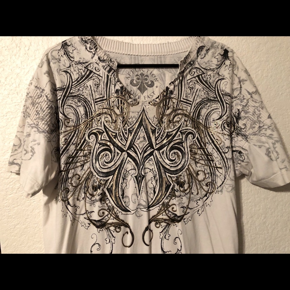RARE affliction vintage V-neck T-shirt
